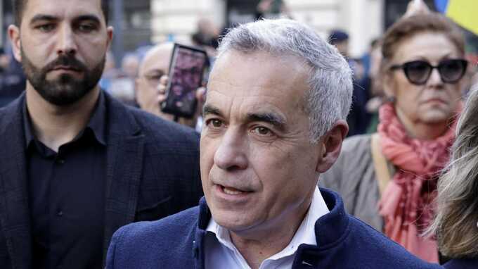 Бывшему кандидату в президенты Румынии продлили меру пресечения на 60 дней