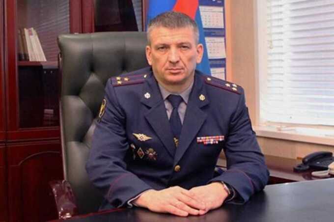 «Проверка» детсада, угрозы и подделка: чем запомнился экс-глава УФСИН Юрий Емец