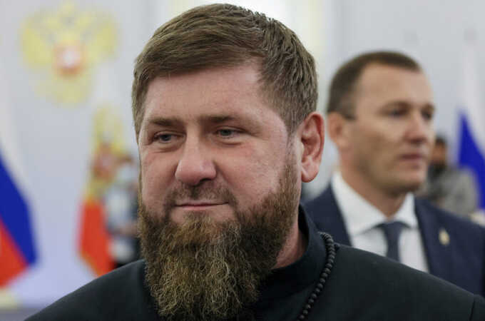 Кадыров намекнул на передачу власти сыну на фоне недовольства Кремля